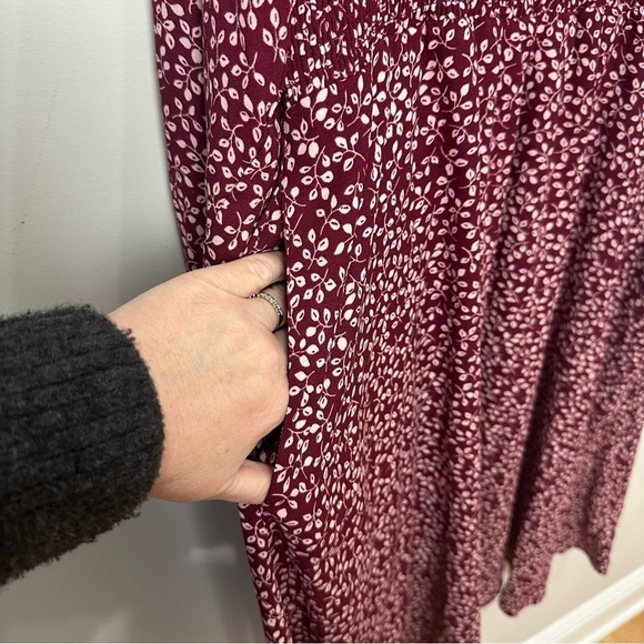 Draper James Surplus Neckline Vine Print Wine Red Dress Bishop Sleeve - Picture 4 of 8